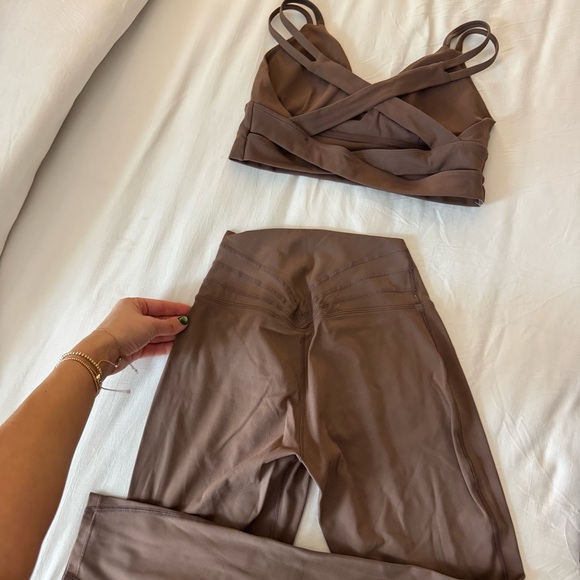 Matching Workout Set - Picture 2 of 6